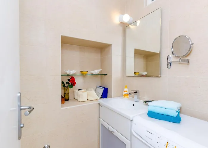 Old Town Art House Апартаменты